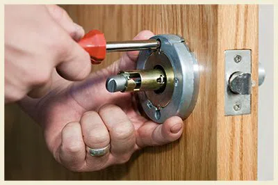 Bloomingdale IL Locksmith Store Bloomingdale, IL 630-406-8658 - 10-residential-lockouts