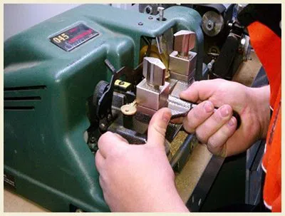 Bloomingdale IL Locksmith Store Bloomingdale, IL 630-406-8658 - 18-key-making